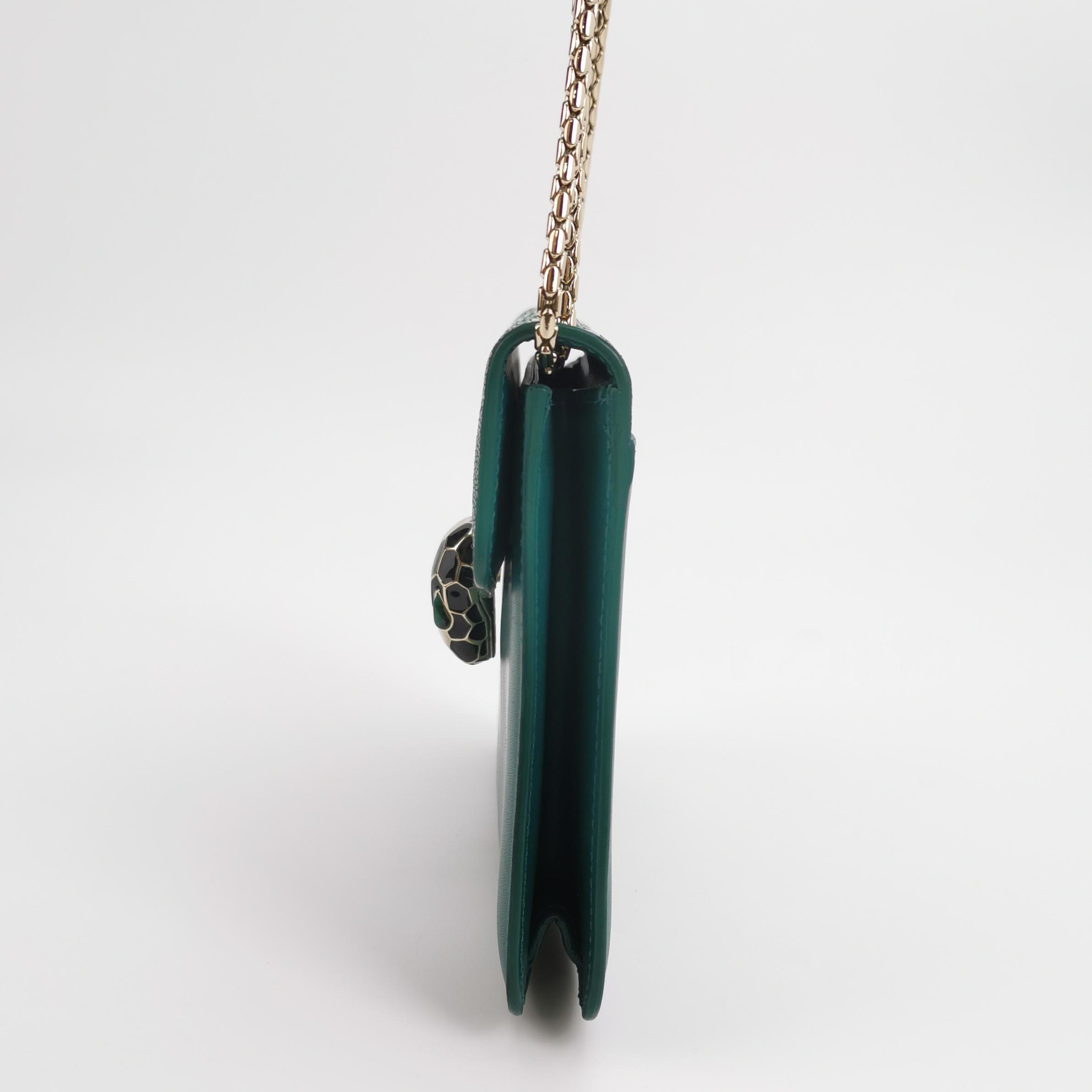 Bvlgari Serpenti Forever Square Shoulder Bag Leather and Stingray Small — photo 4 of 24
