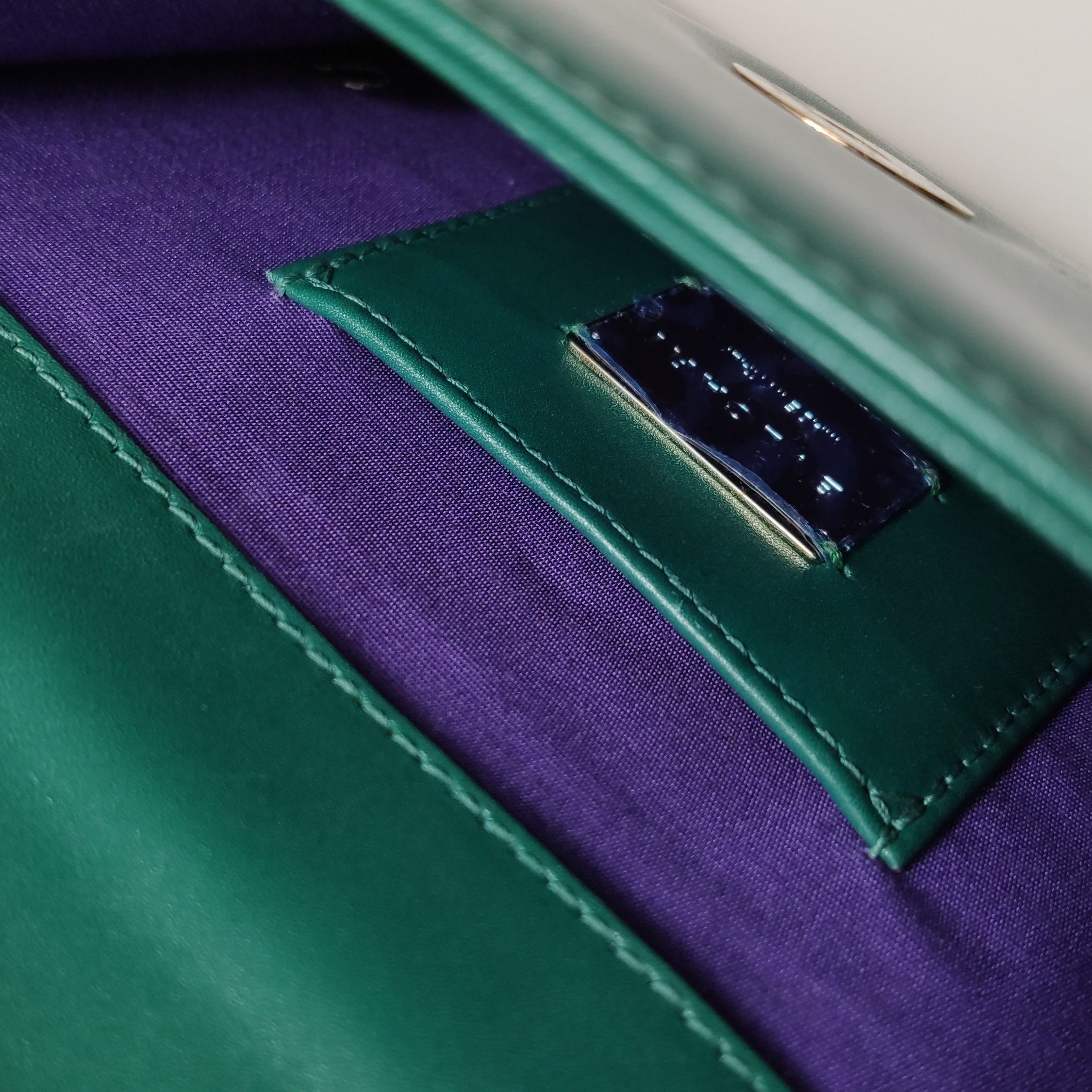 Bvlgari Serpenti Forever Square Shoulder Bag Leather and Stingray Small — photo 9 of 24