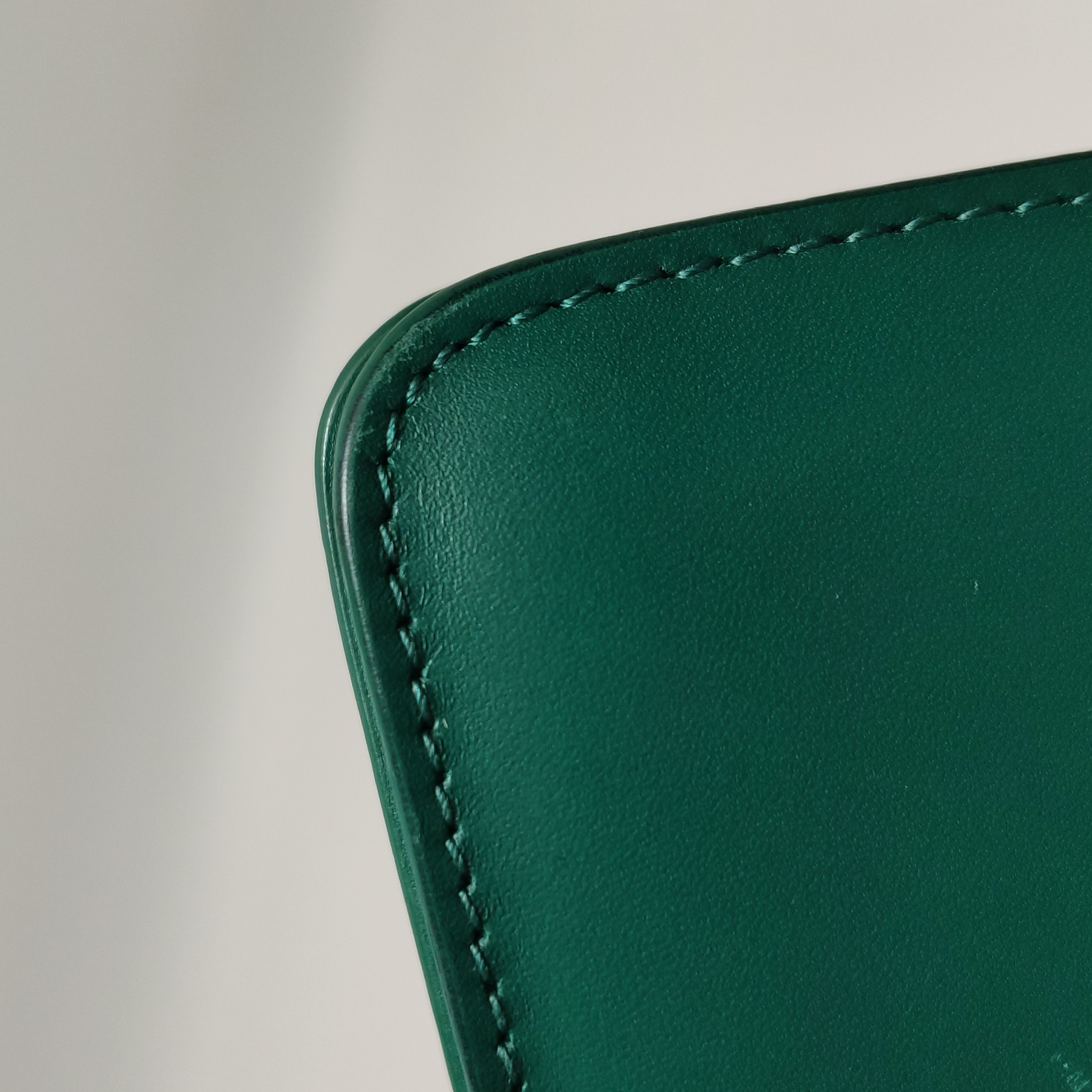 Bvlgari Serpenti Forever Square Shoulder Bag Leather and Stingray Small — photo 18 of 24