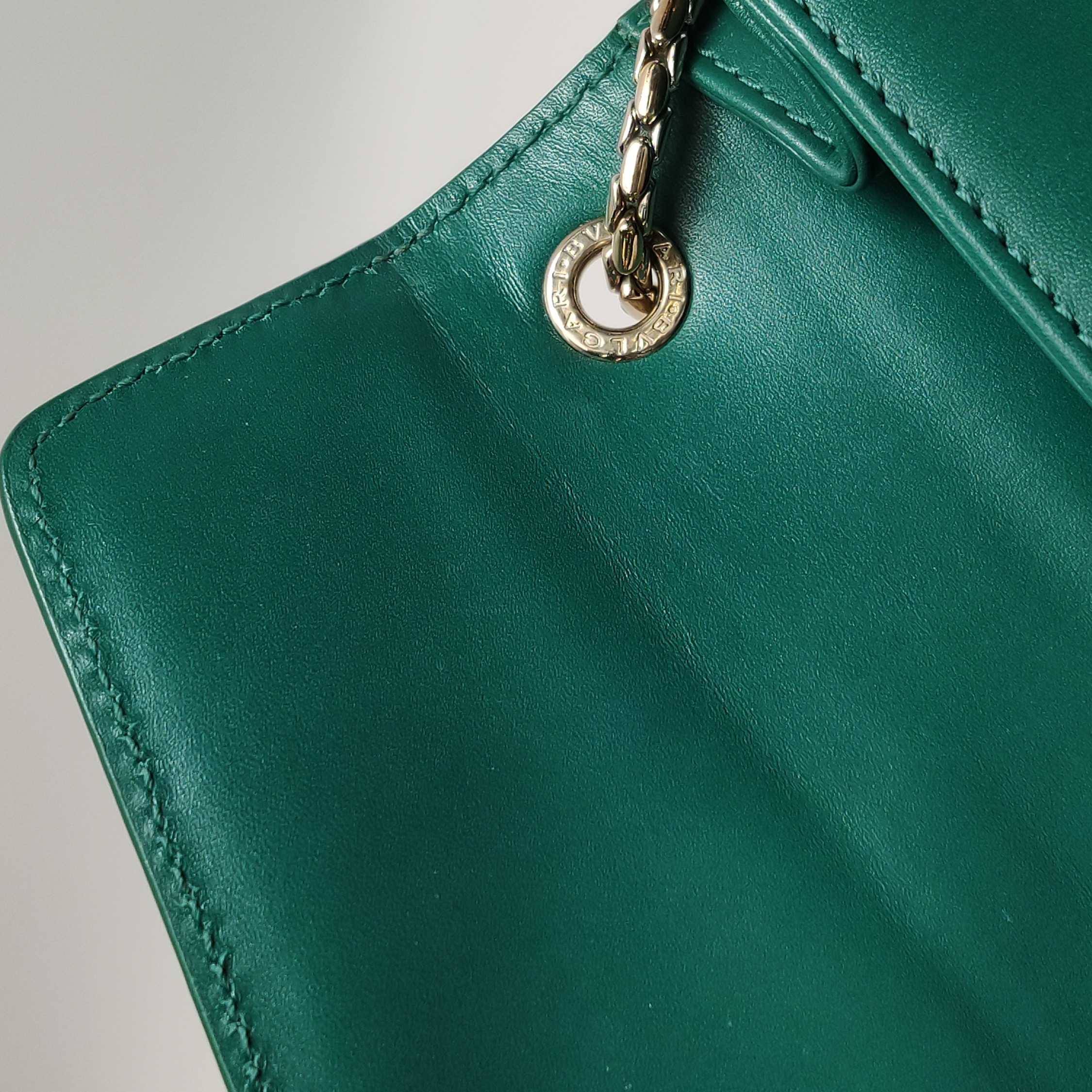 Bvlgari Serpenti Forever Square Shoulder Bag Leather and Stingray Small — photo 24 of 24