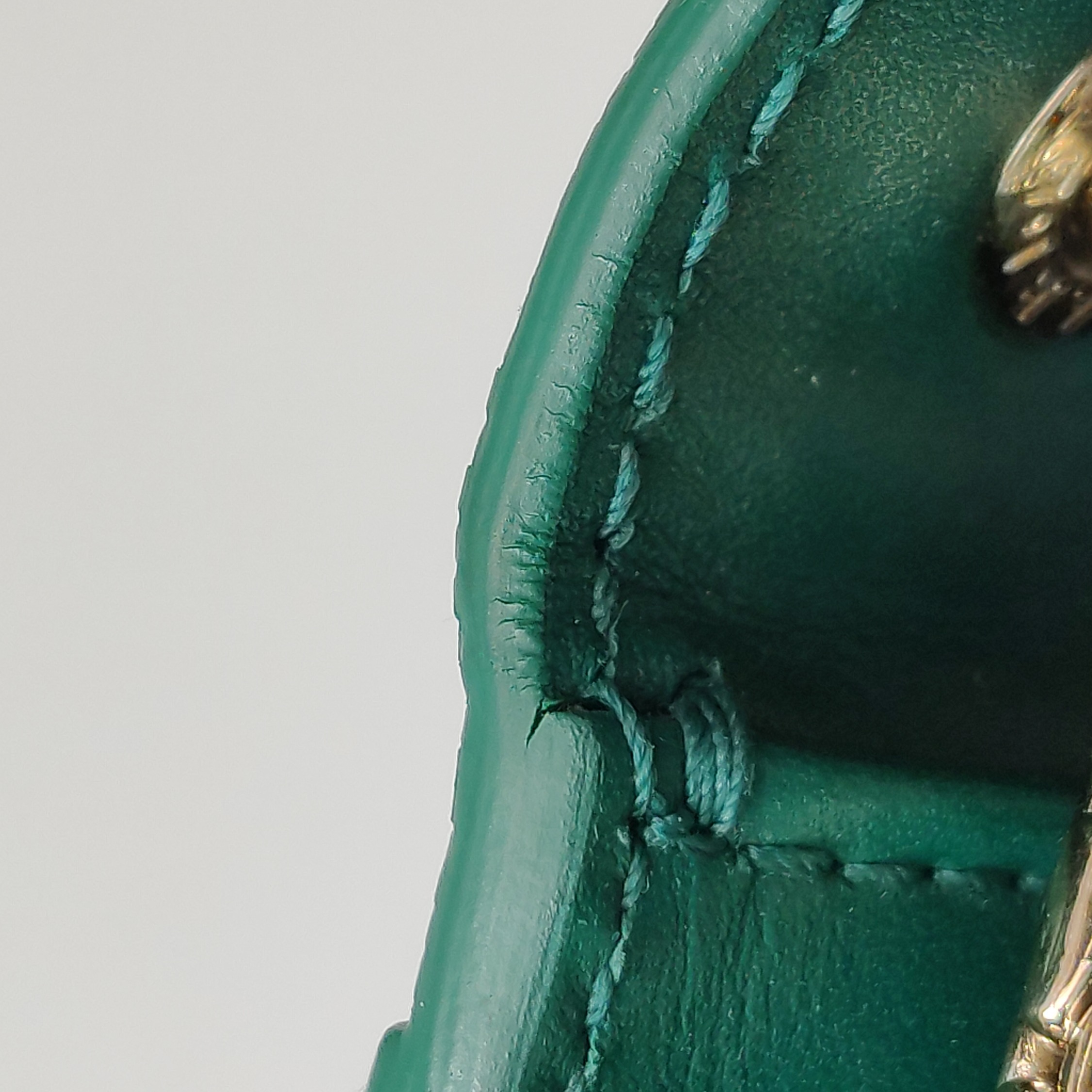 Bvlgari Serpenti Forever Square Shoulder Bag Leather and Stingray Small — photo 19 of 24