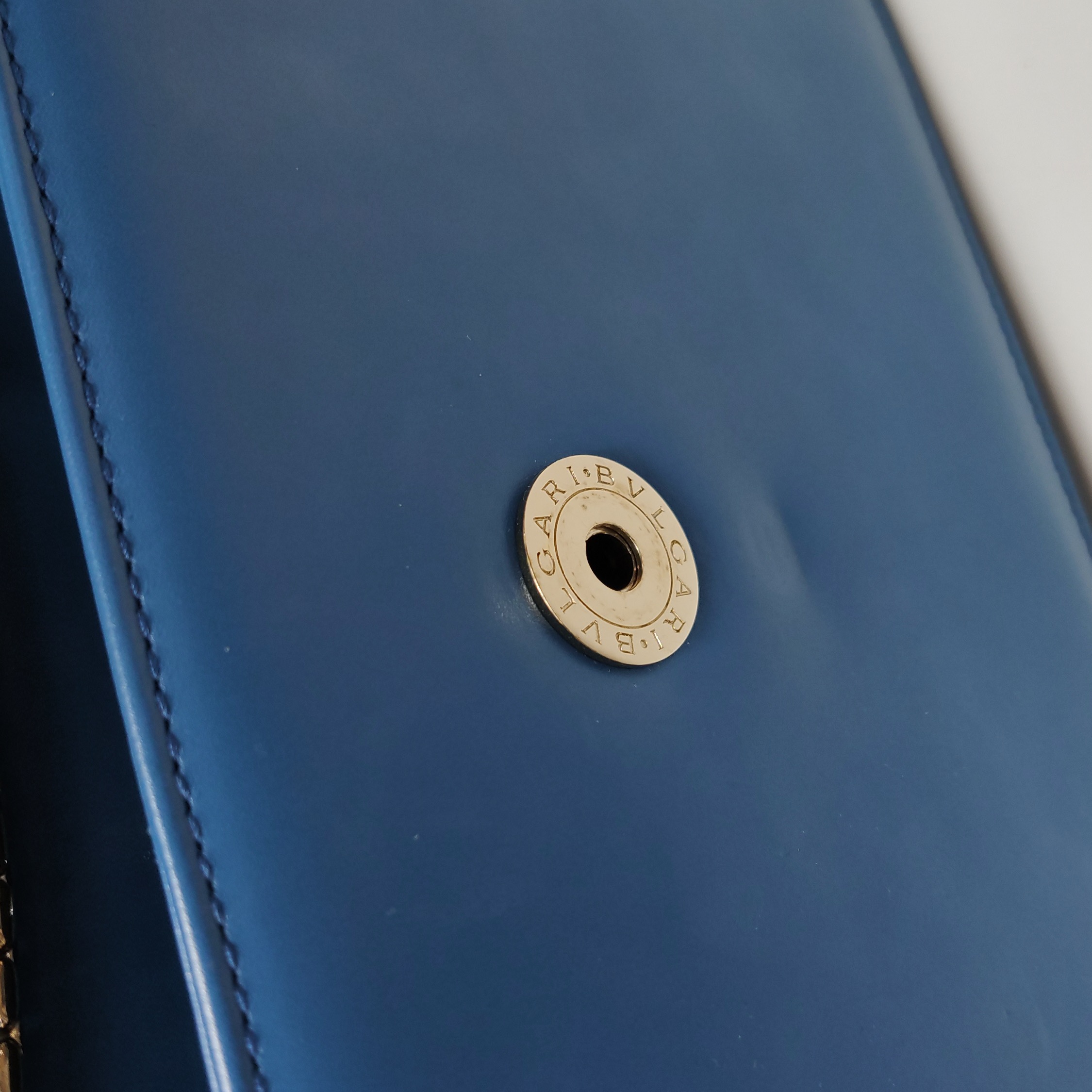 Bvlgari Serpenti Forever Square Shoulder Bag Leather and Stingray Small — photo 10 of 18