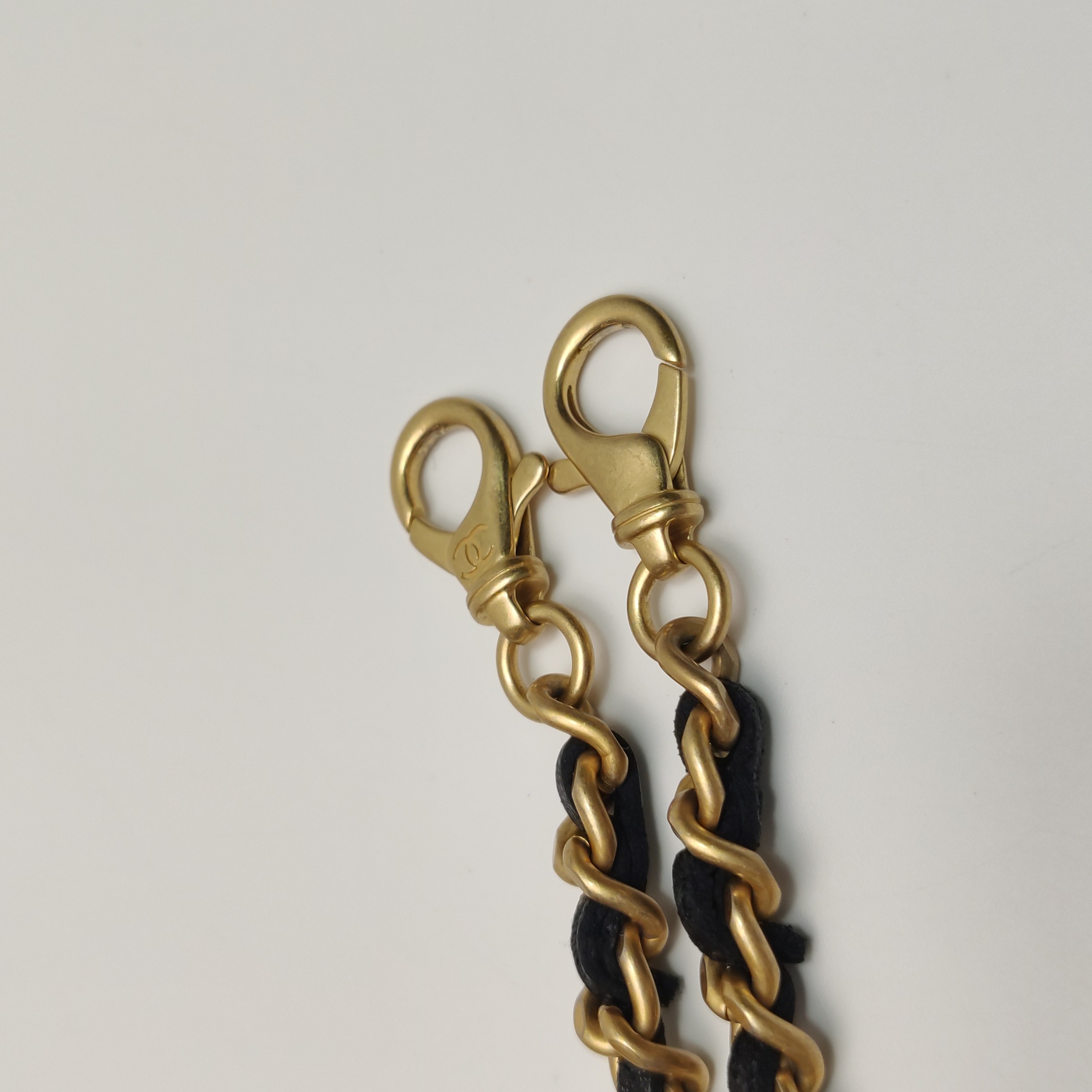 Chanel Zip Around Top Handle Jewelry Case Quilted Lambskin — photo 11 of 20