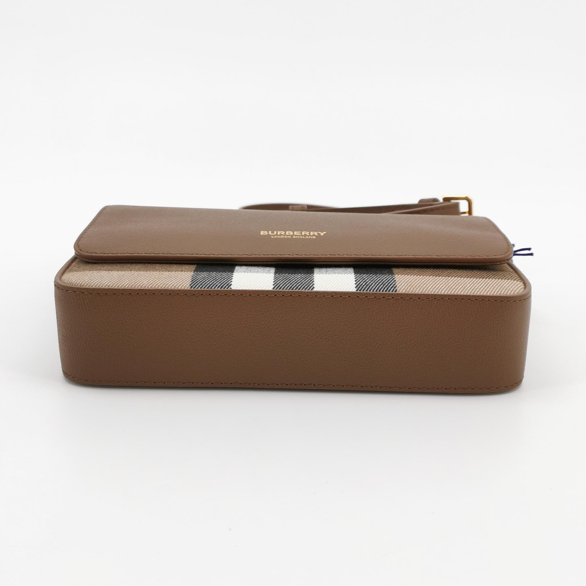 Burberry New Hampshire Shoulder Bag House Check Canvas and Leather Small — photo 6 of 11