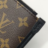 Louis Vuitton(LV) CarryAll Hobo Monogram Canvas MM — thumbnail 10