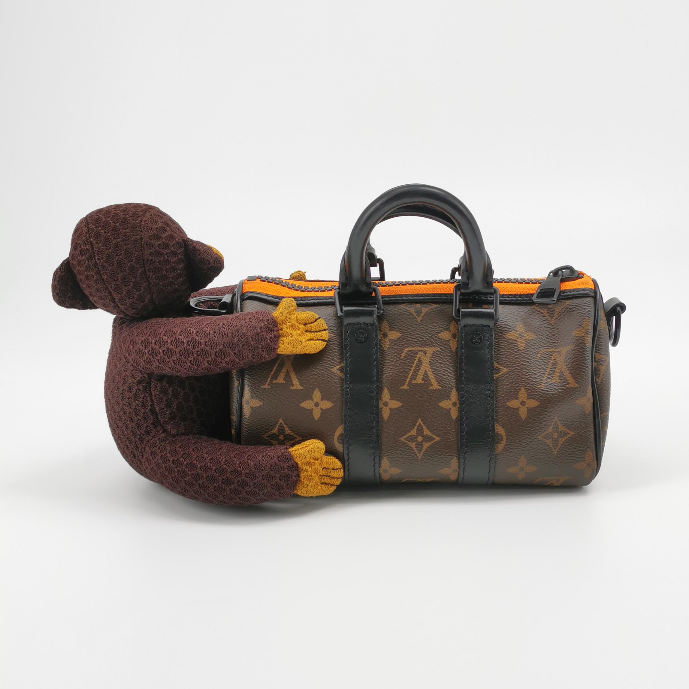 Louis Vuitton(LV) Keepall Bandouliere Bag Monogram Canvas with LV Friends Plush Monkey XS — photo 5 of 22