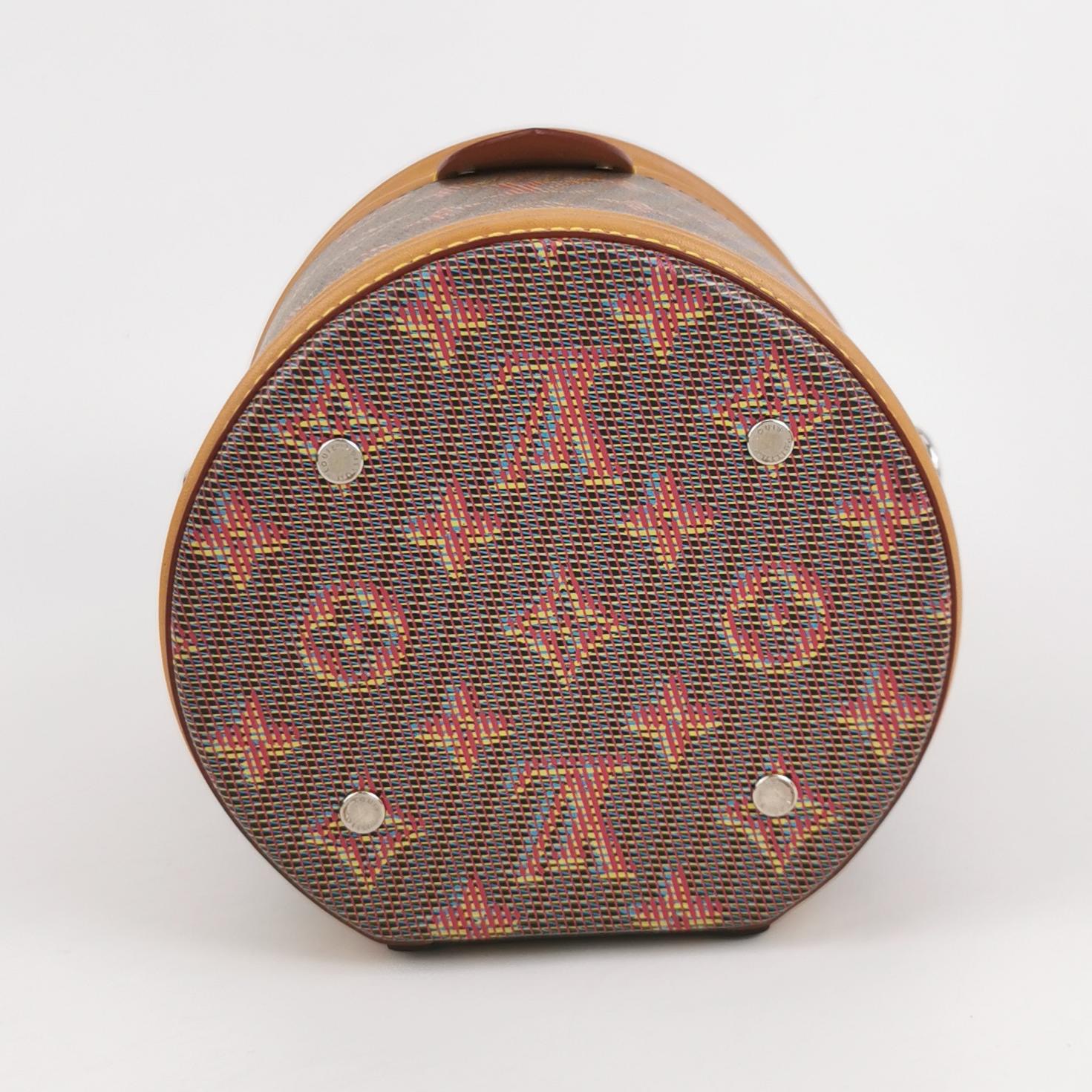 Louis Vuitton(LV) Cannes Handbag Damier Monogram LV Pop Canvas — photo 6 of 22