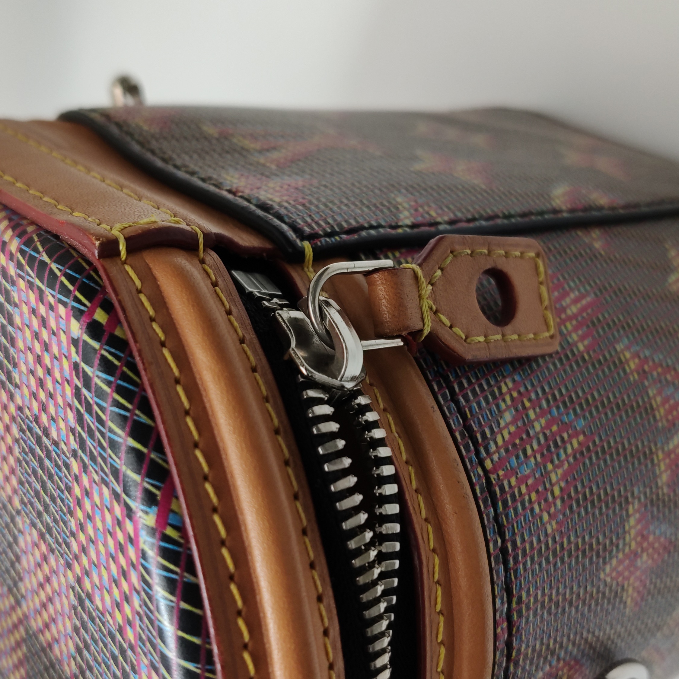 Louis Vuitton(LV) Cannes Handbag Damier Monogram LV Pop Canvas — photo 12 of 22