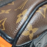 Louis Vuitton(LV) Keepall Bandouliere Bag Monogram Canvas with LV Friends Plush Monkey XS — thumbnail 17
