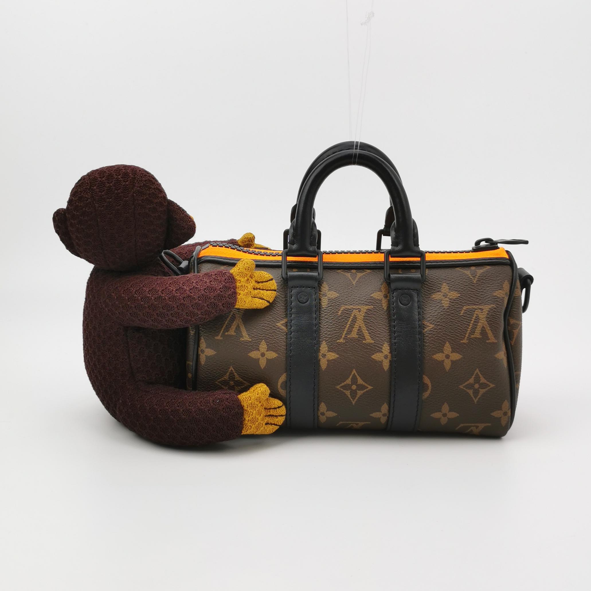 Louis Vuitton(LV) Keepall Bandouliere Bag Monogram Canvas with LV Friends Plush Monkey XS — photo 5 of 18