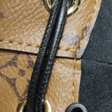 Louis Vuitton(LV) Noe Trunk Bag Reverse Monogram Canvas PM — thumbnail 9