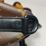 Louis Vuitton(LV) Keepall Bandouliere Bag Monogram Canvas with LV Friends Plush Monkey XS — thumbnail 13