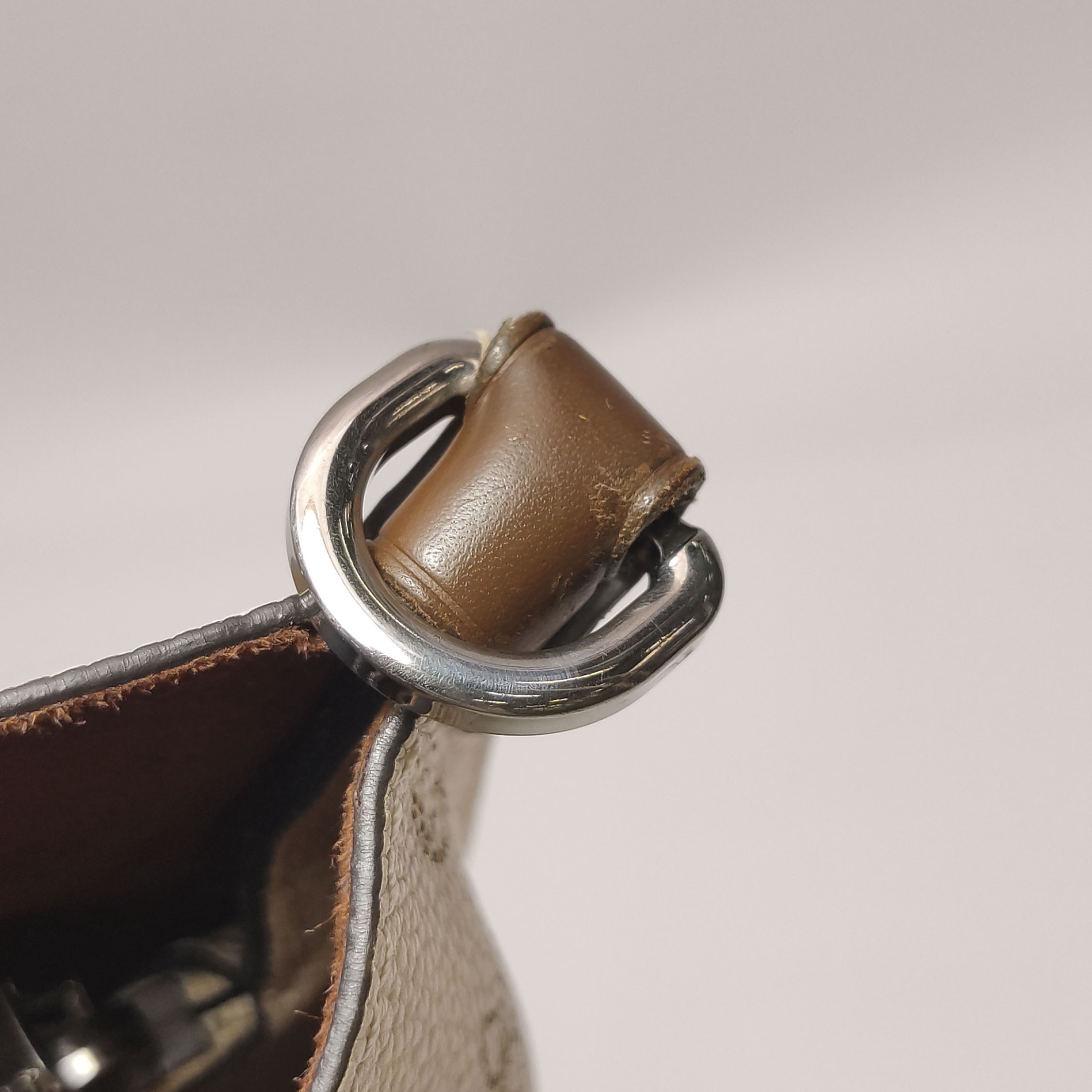 Louis Vuitton(LV) Muria Bucket Bag Mahina Leather — photo 17 of 26
