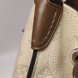 Louis Vuitton(LV) Muria Bucket Bag Mahina Leather — thumbnail 18