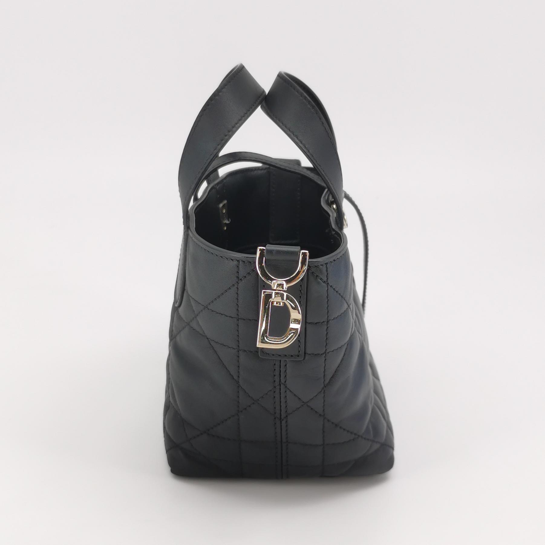 Christian Dior Toujours Vertical Tote Bag Macrocannage Quilt Calfskin — photo 5 of 15
