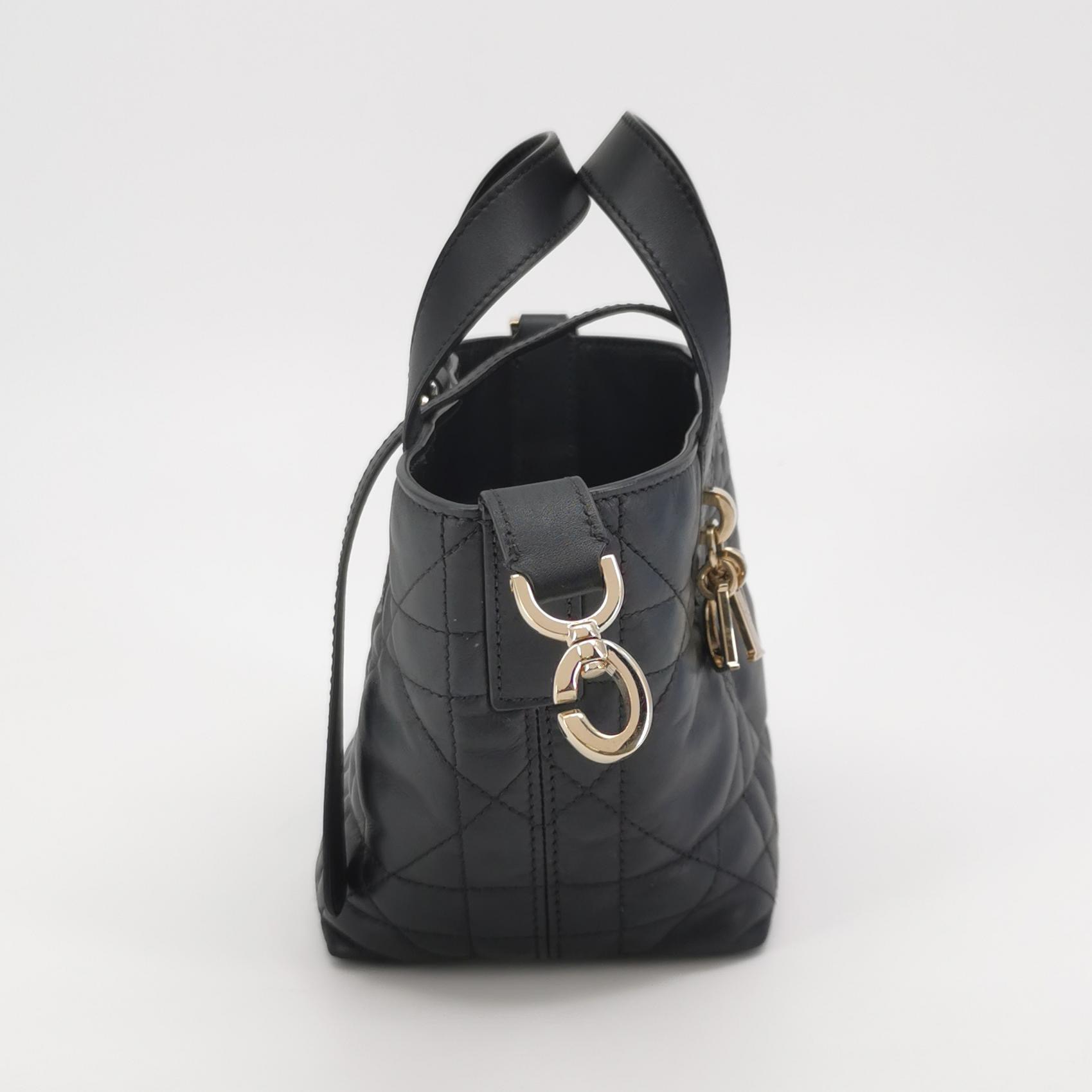 Christian Dior Toujours Vertical Tote Bag Macrocannage Quilt Calfskin — photo 4 of 15