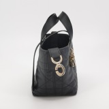 Christian Dior Toujours Vertical Tote Bag Macrocannage Quilt Calfskin — thumbnail 4