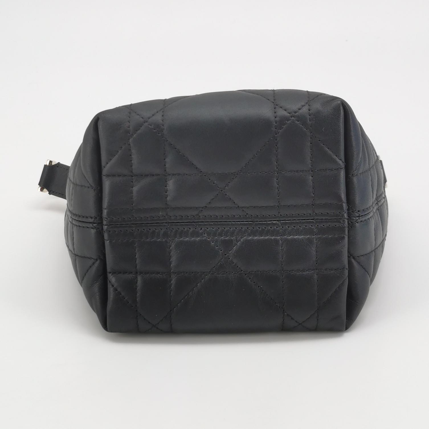 Christian Dior Toujours Vertical Tote Bag Macrocannage Quilt Calfskin — photo 6 of 15