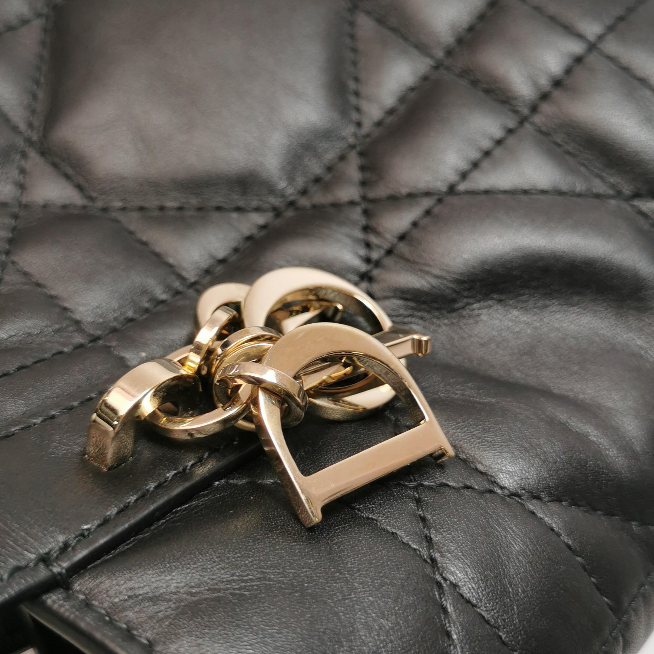 Christian Dior Toujours Vertical Tote Bag Macrocannage Quilt Calfskin — photo 9 of 15