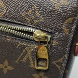 Louis Vuitton Pochette Metis Monogram Canvas — thumbnail 16