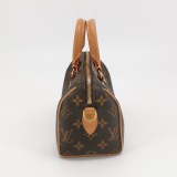 Louis Vuitton(LV) Speedy Bandouliere Bag Monogram Canvas 20 — thumbnail 5