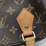 Louis Vuitton(LV) Speedy Bandouliere Bag Monogram Canvas 20 — thumbnail 12