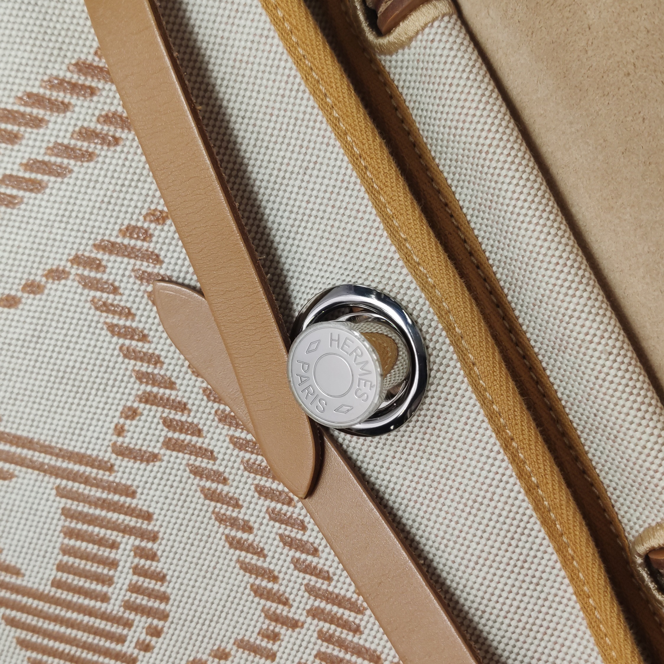 Hermes Herbag Zip Relief Brides de Gala Toile and Leather 31 — photo 12 of 23