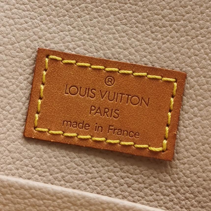 Louis Vuitton(LV) Sac Plat Bag Monogram Canvas — photo 8 of 18
