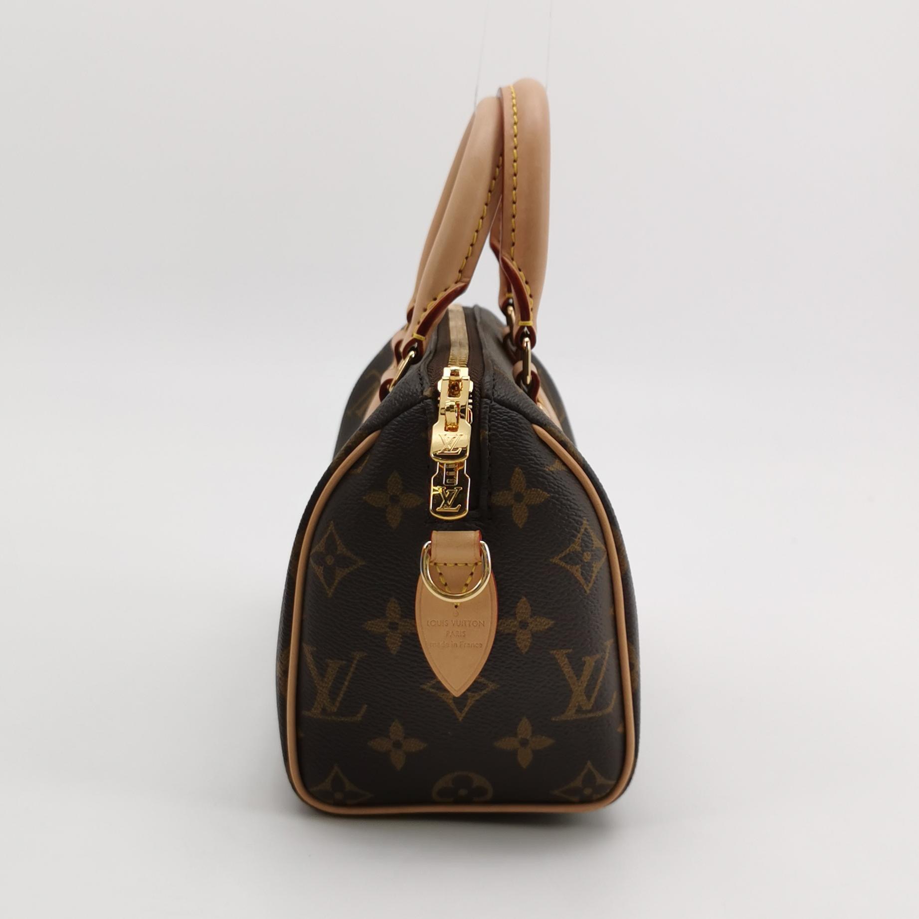 Louis Vuitton(LV) Speedy Bandouliere Bag Monogram Canvas 20 — photo 5 of 15