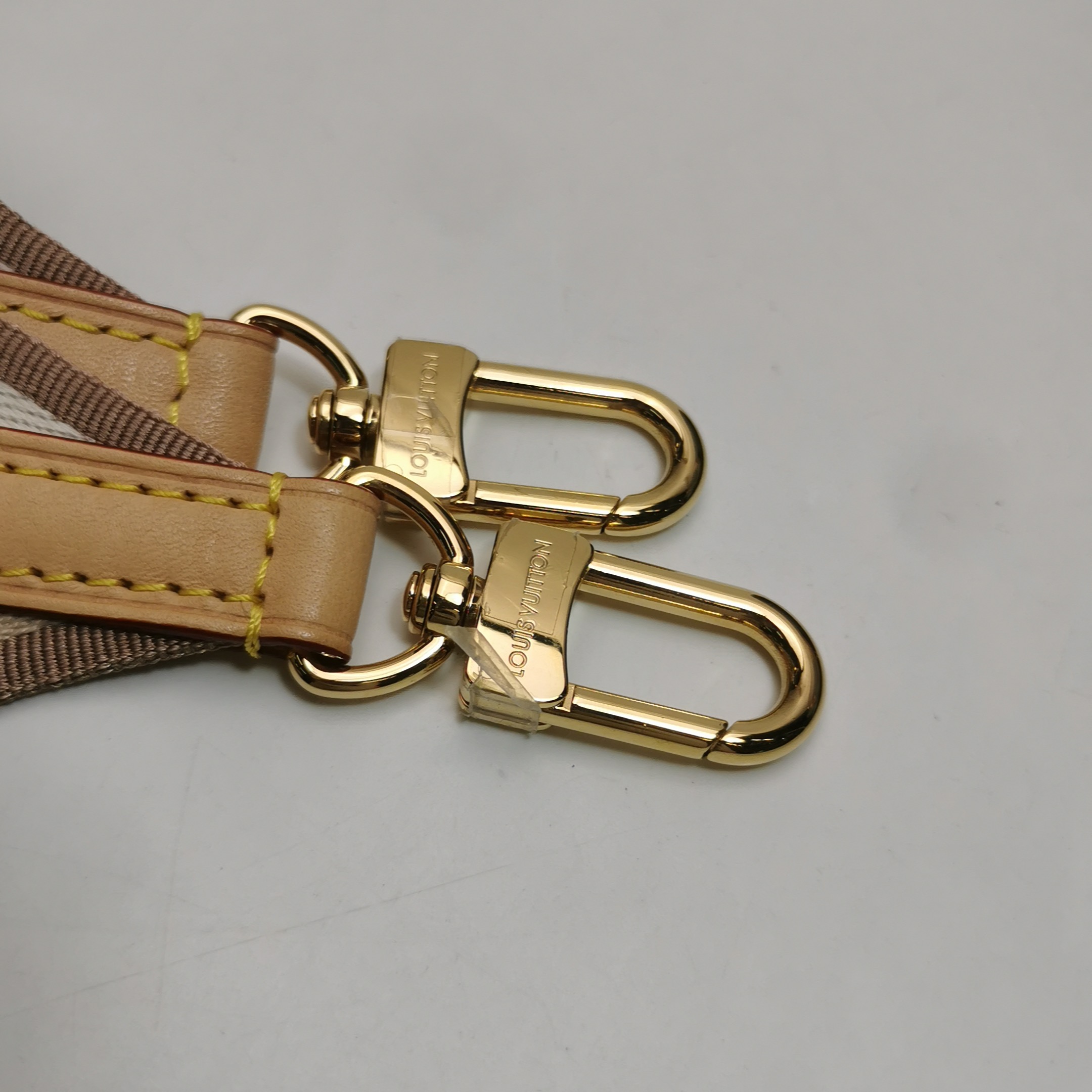 Louis Vuitton(LV) Speedy Bandouliere Bag Monogram Canvas 20 — photo 8 of 15