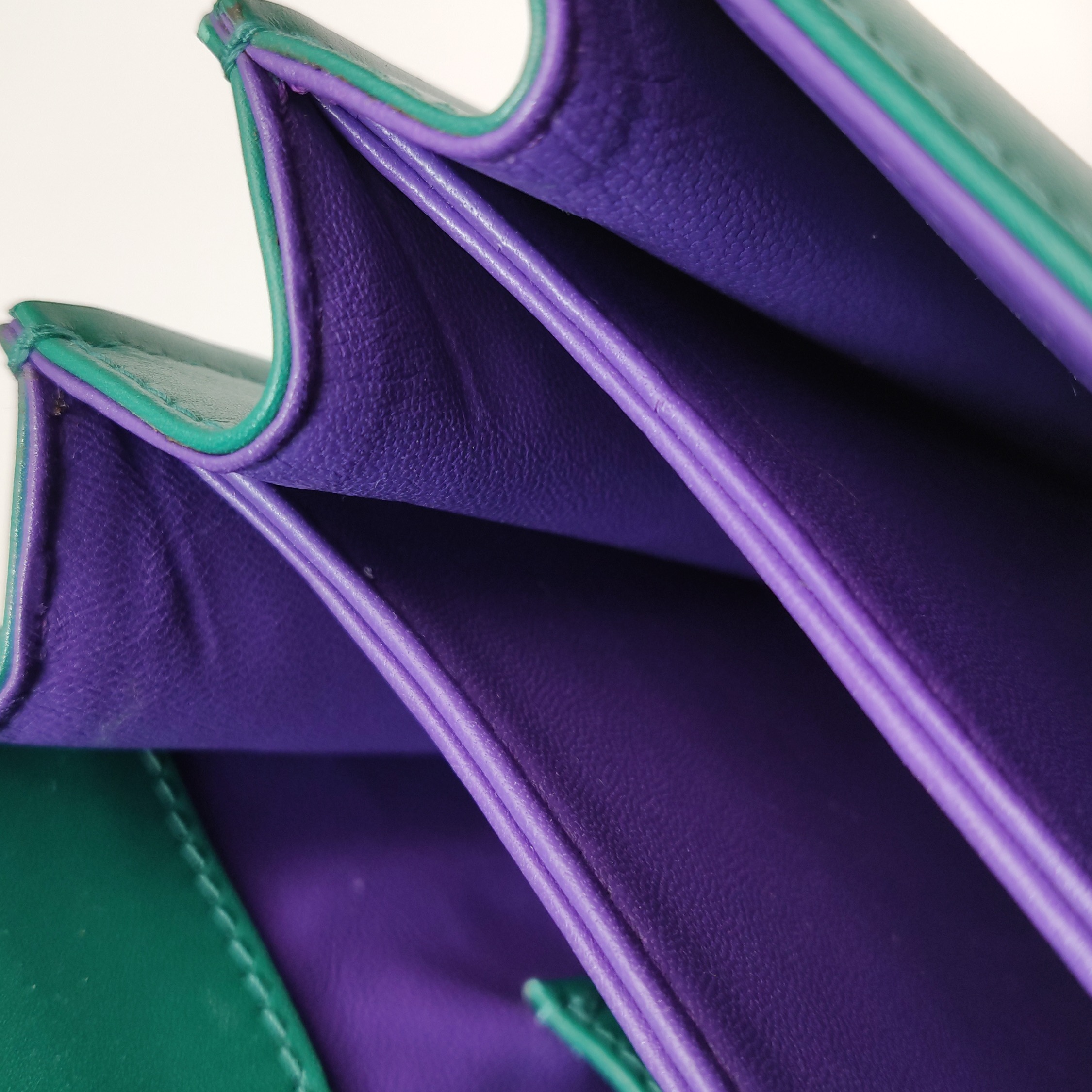 Bvlgari Serpenti Forever Top Handle Bag Leather and Stingray Small — photo 12 of 26