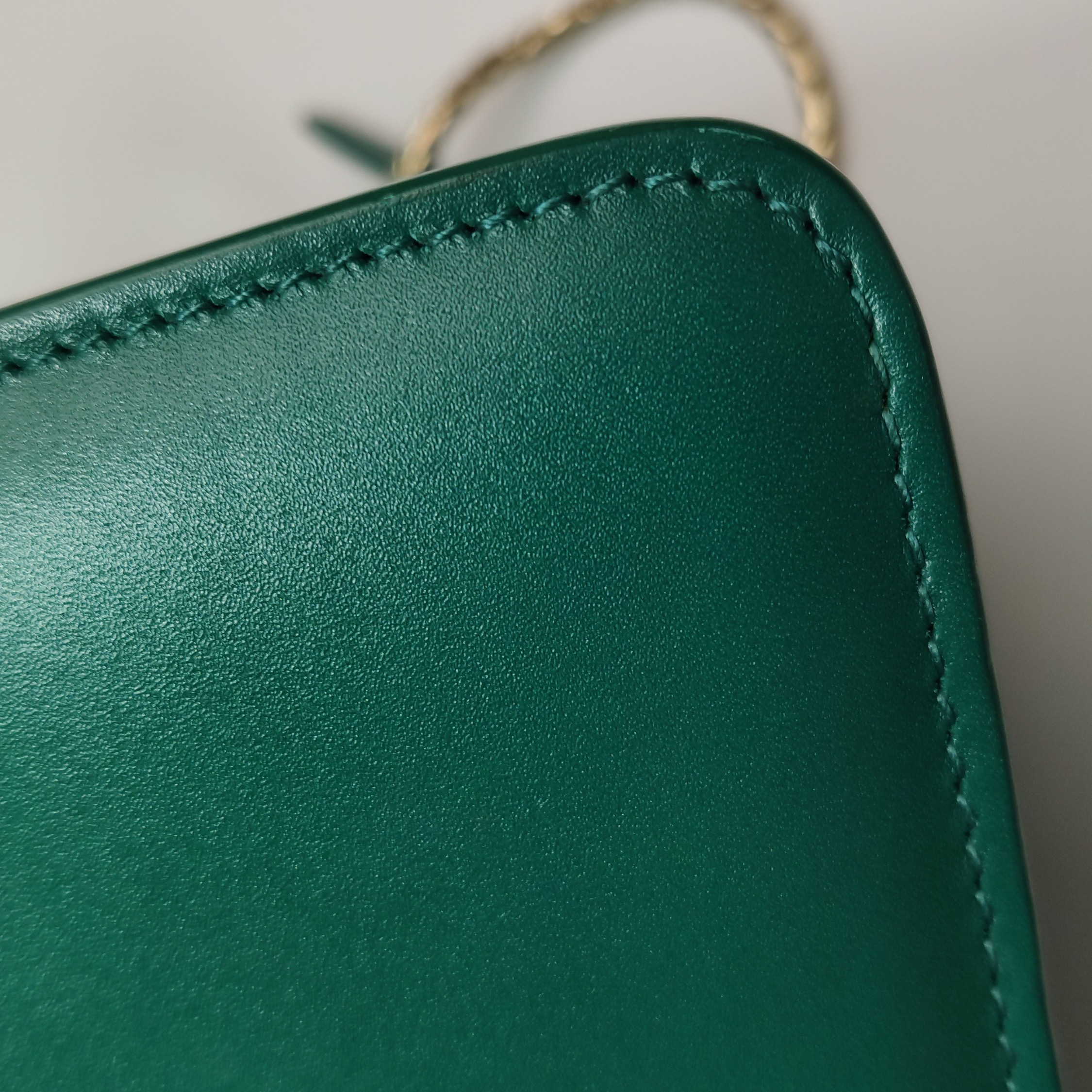 Bvlgari Serpenti Forever Top Handle Bag Leather and Stingray Small — photo 15 of 26