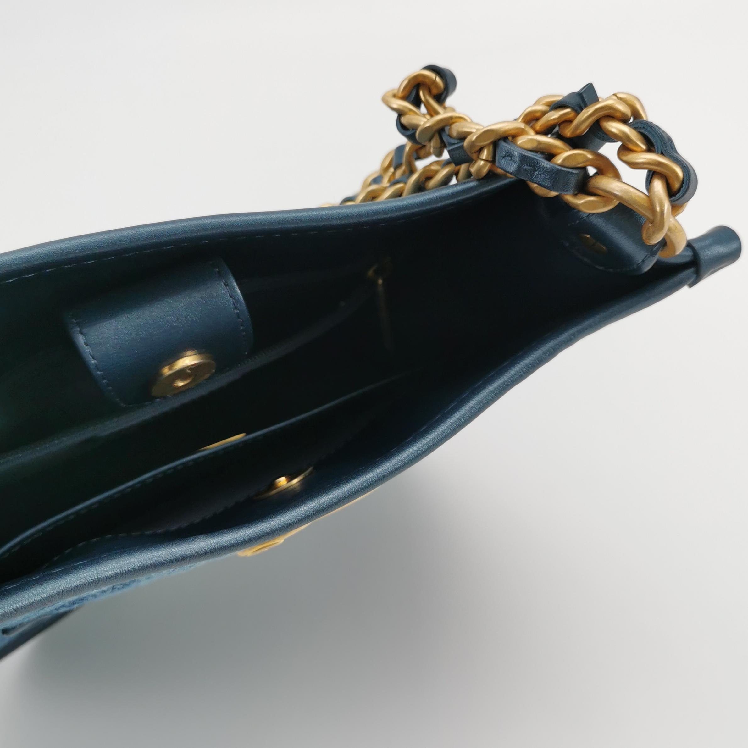 Chanel Matelasse Hobo Shoulder Bag Denim Leather — photo 7 of 15