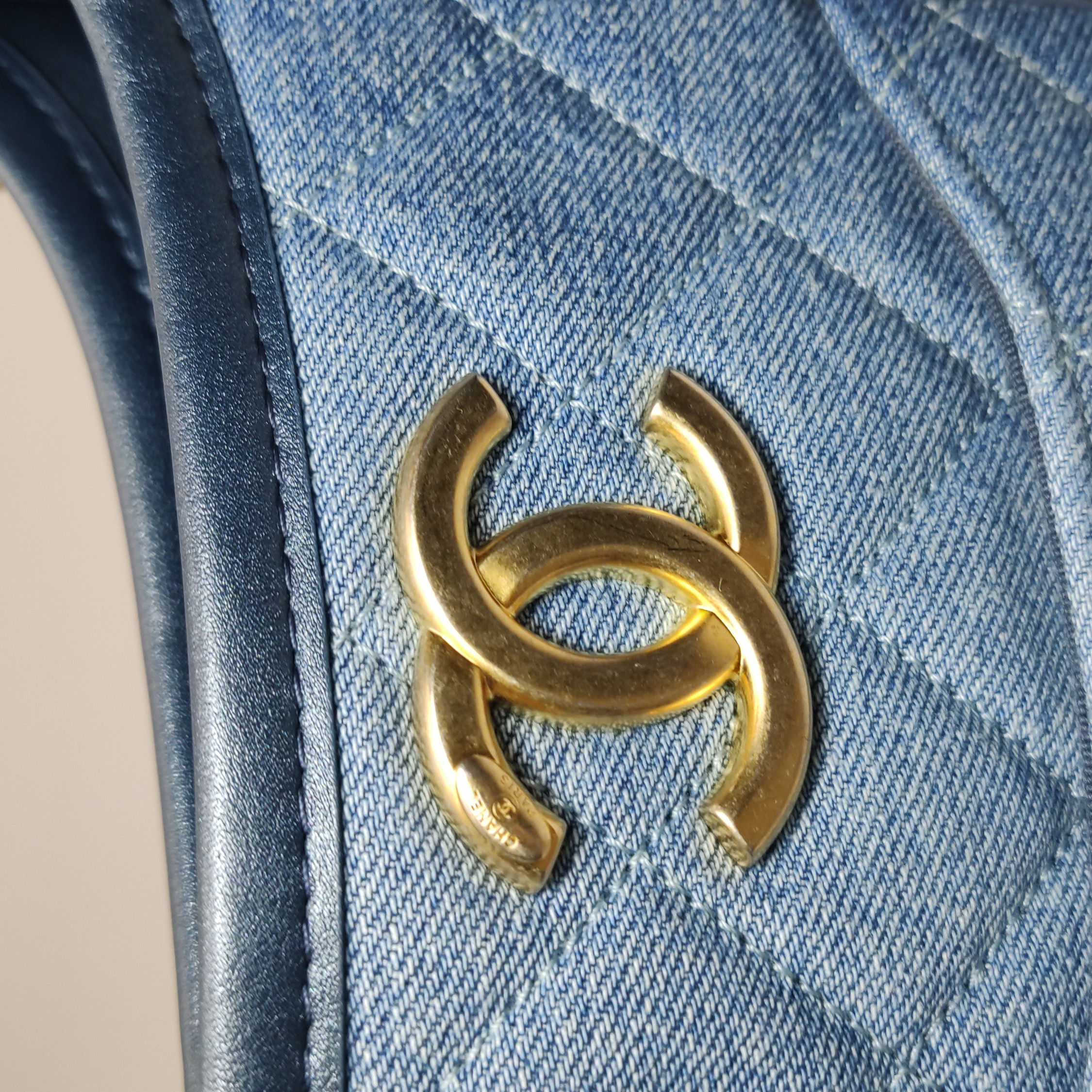 Chanel Matelasse Hobo Shoulder Bag Denim Leather — photo 9 of 15