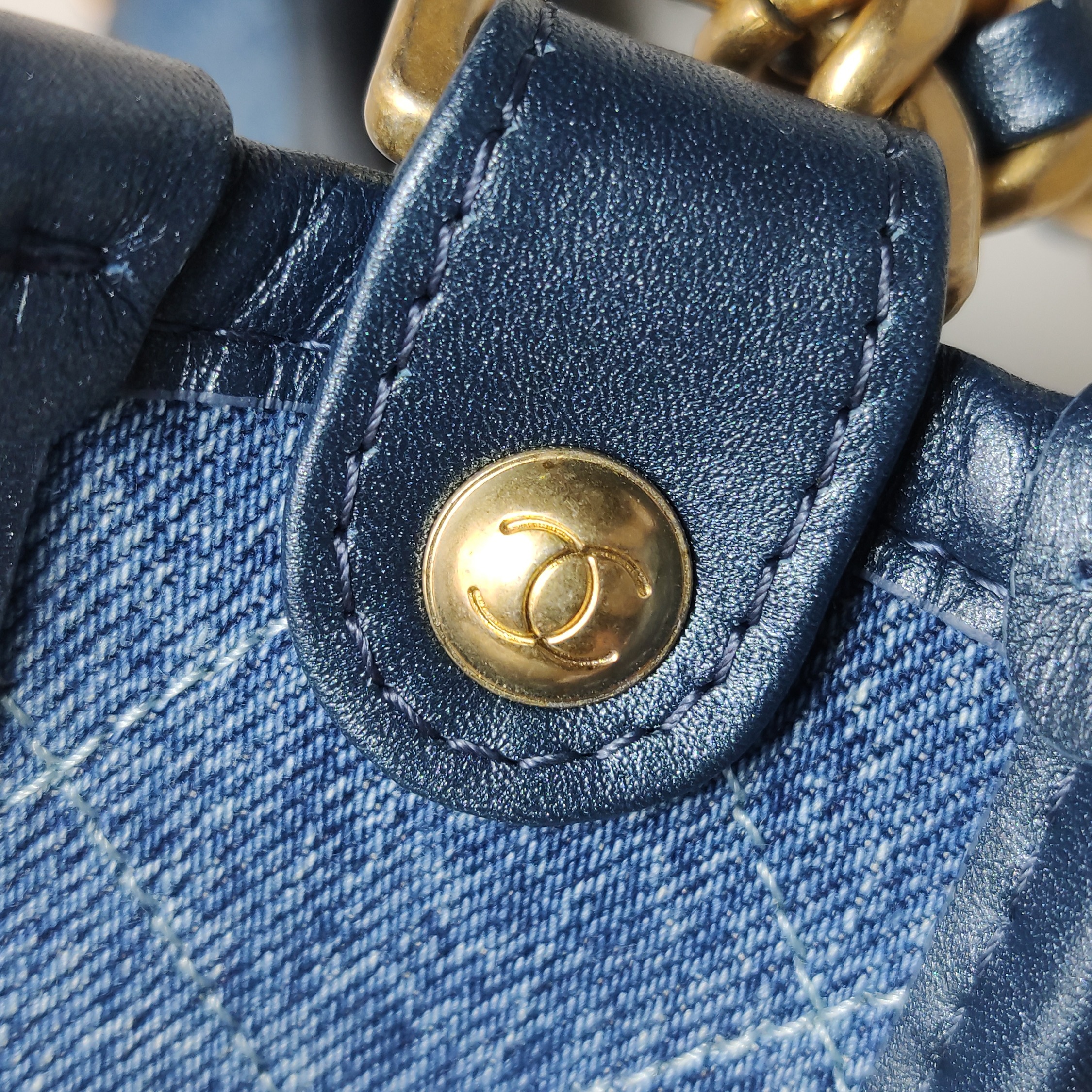 Chanel Matelasse Hobo Shoulder Bag Denim Leather — photo 10 of 15