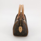 Louis Vuitton(LV) Speedy Bandouliere Bag Monogram Canvas 20 — thumbnail 4