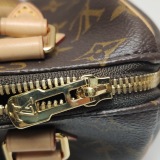 Louis Vuitton(LV) Speedy Bandouliere Bag Monogram Canvas 20 — thumbnail 8