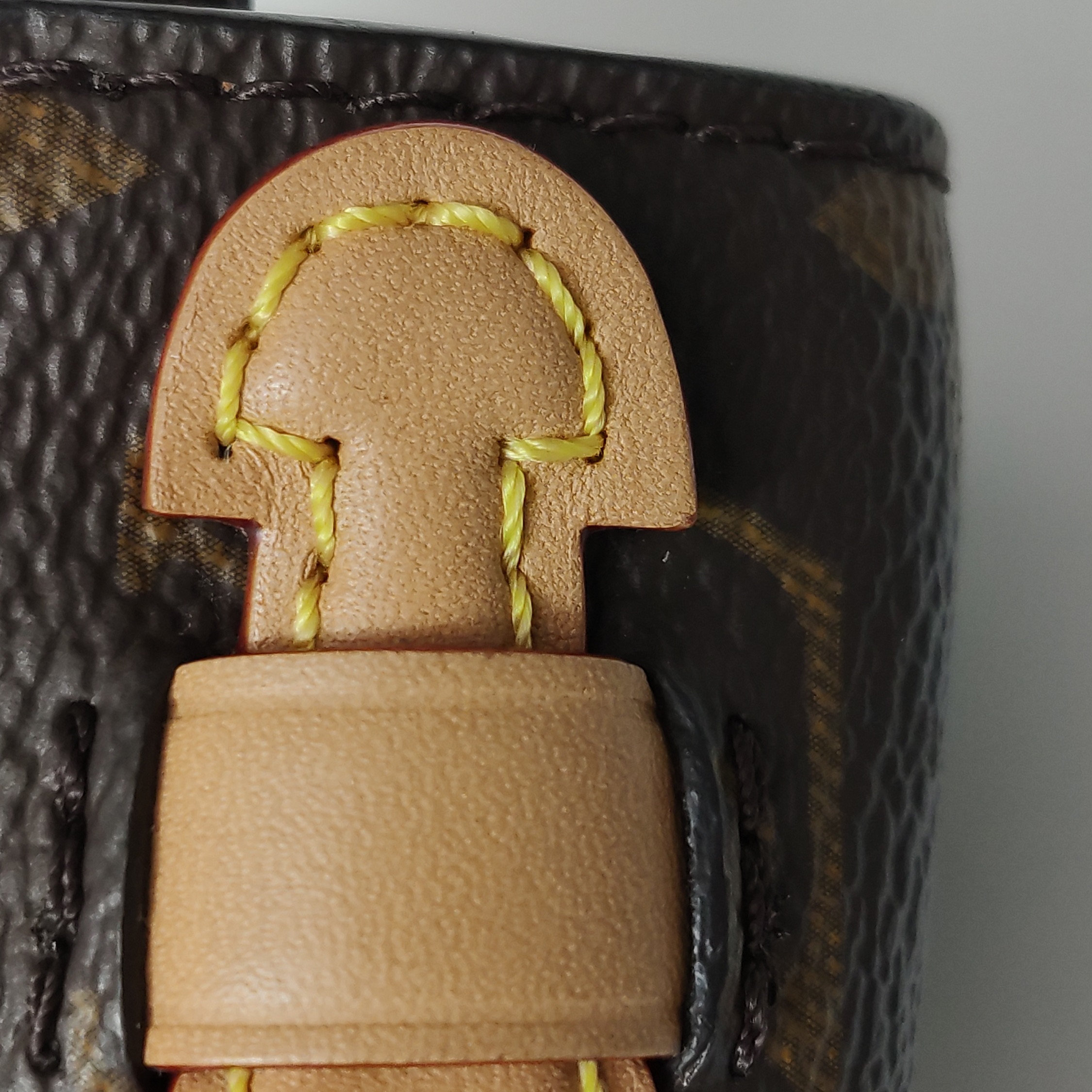 Louis Vuitton(LV) Micro Metis Monogram Canvas — photo 13 of 19
