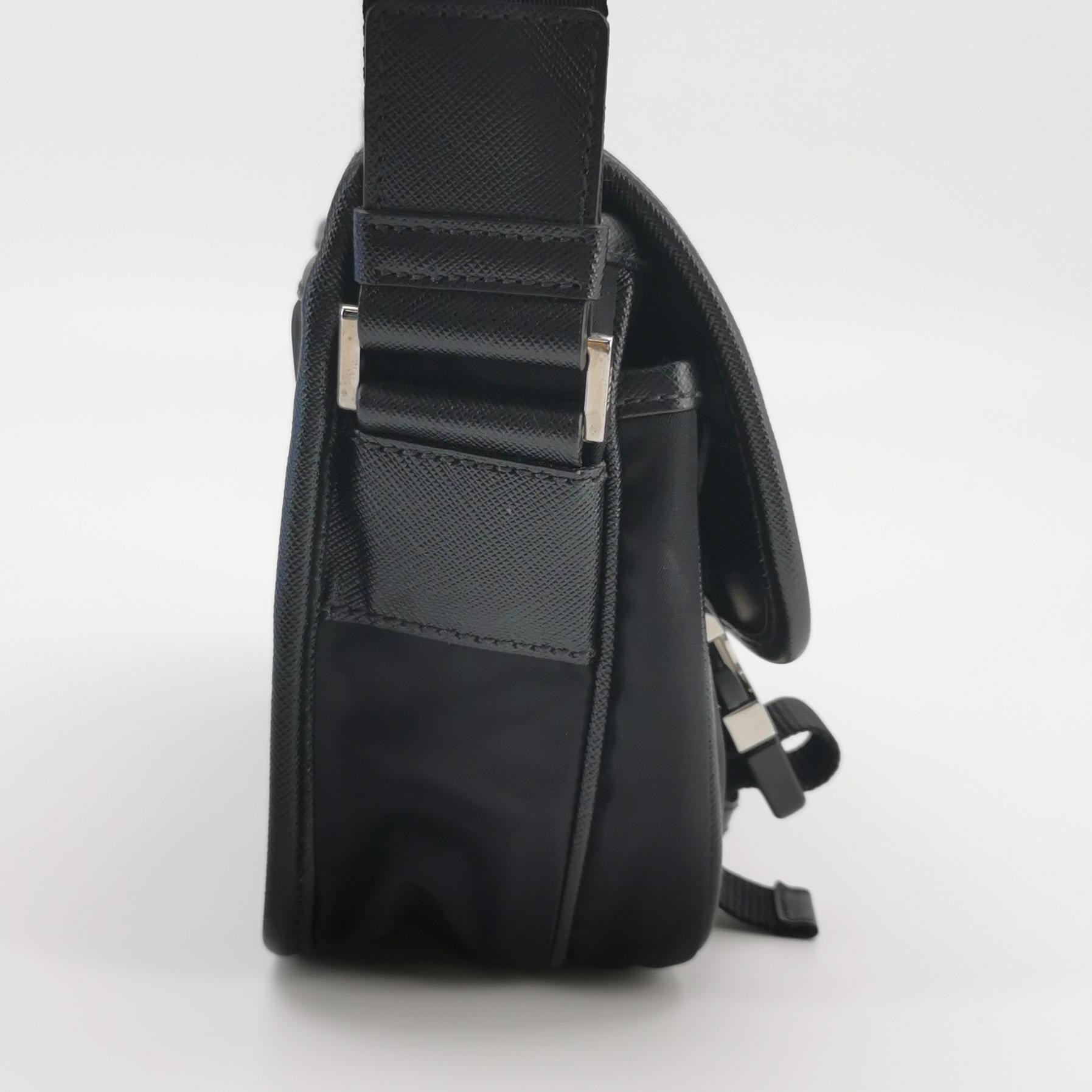 Prada Re-Nylon Crossbody Bag Nylon Black — photo 4 of 22