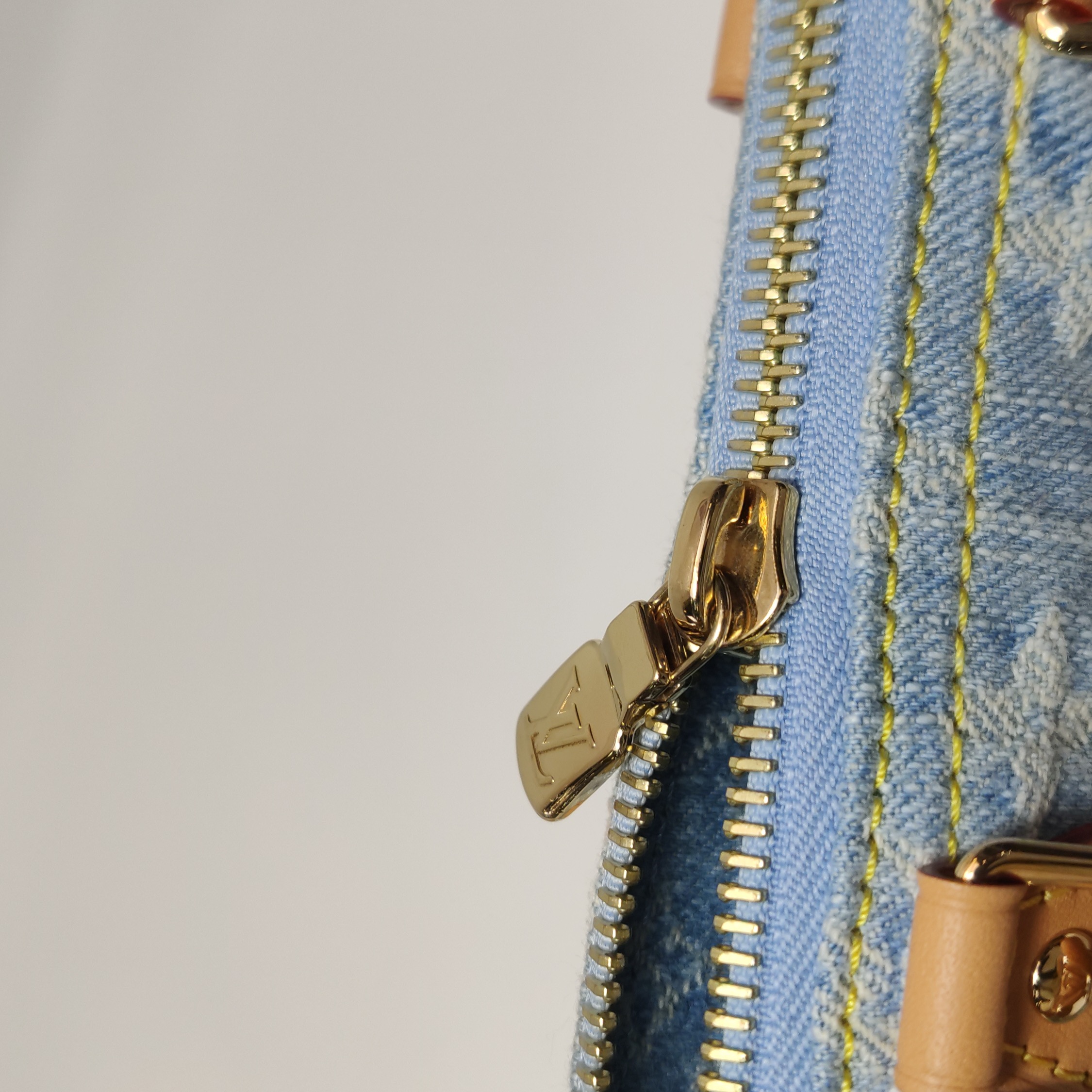 Louis Vuitton(LV) Speedy Bandouliere NM Bag Monogram Denim Sky Nano — photo 9 of 15