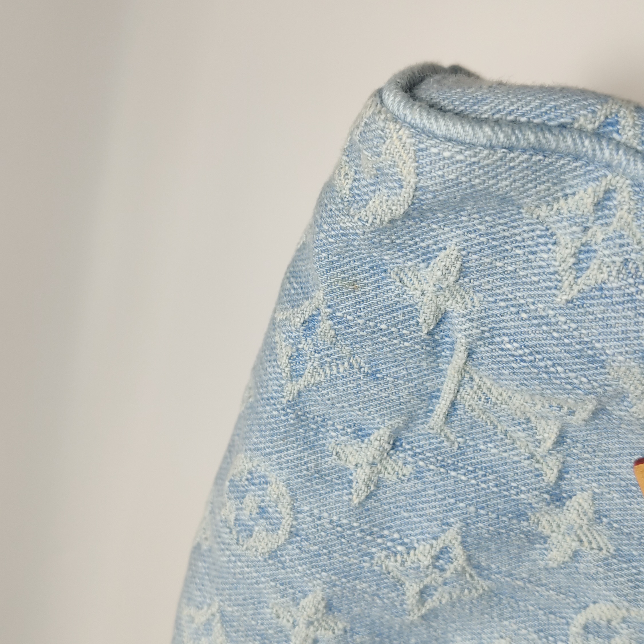 Louis Vuitton(LV) Speedy Bandouliere NM Bag Monogram Denim Sky Nano — photo 12 of 15