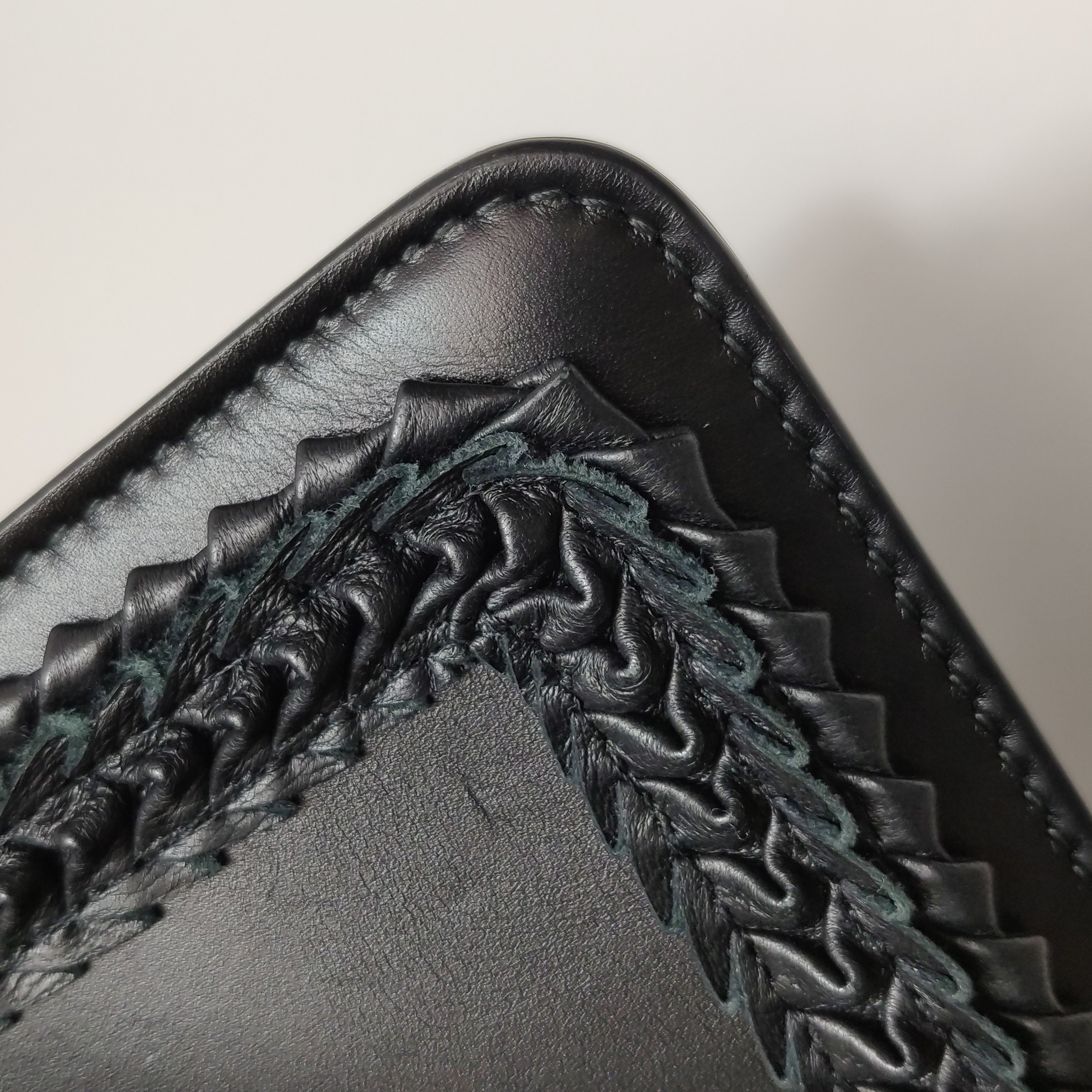Bvlgari Serpenti Forever Square Shoulder Bag Plisse Leather Medium — photo 17 of 22