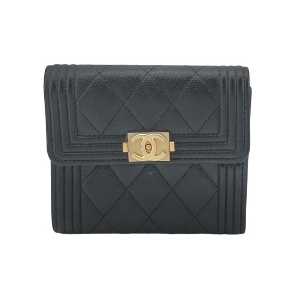 Chanel Boy Bag Quilted Caviar — pre-owned, Vierlot