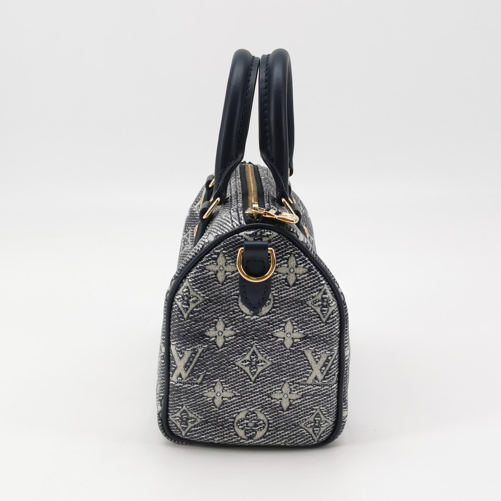 Louis Vuitton(LV) Speedy Bandouliere Bag Monoglam Jacquard Canvas 20 — photo 4 of 14