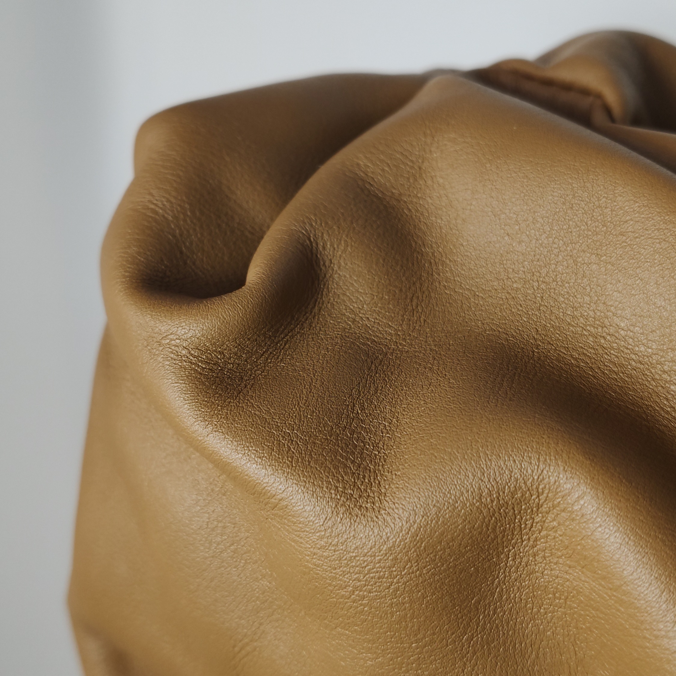 Bottega Veneta The Chain Pouch Leather — photo 10 of 18