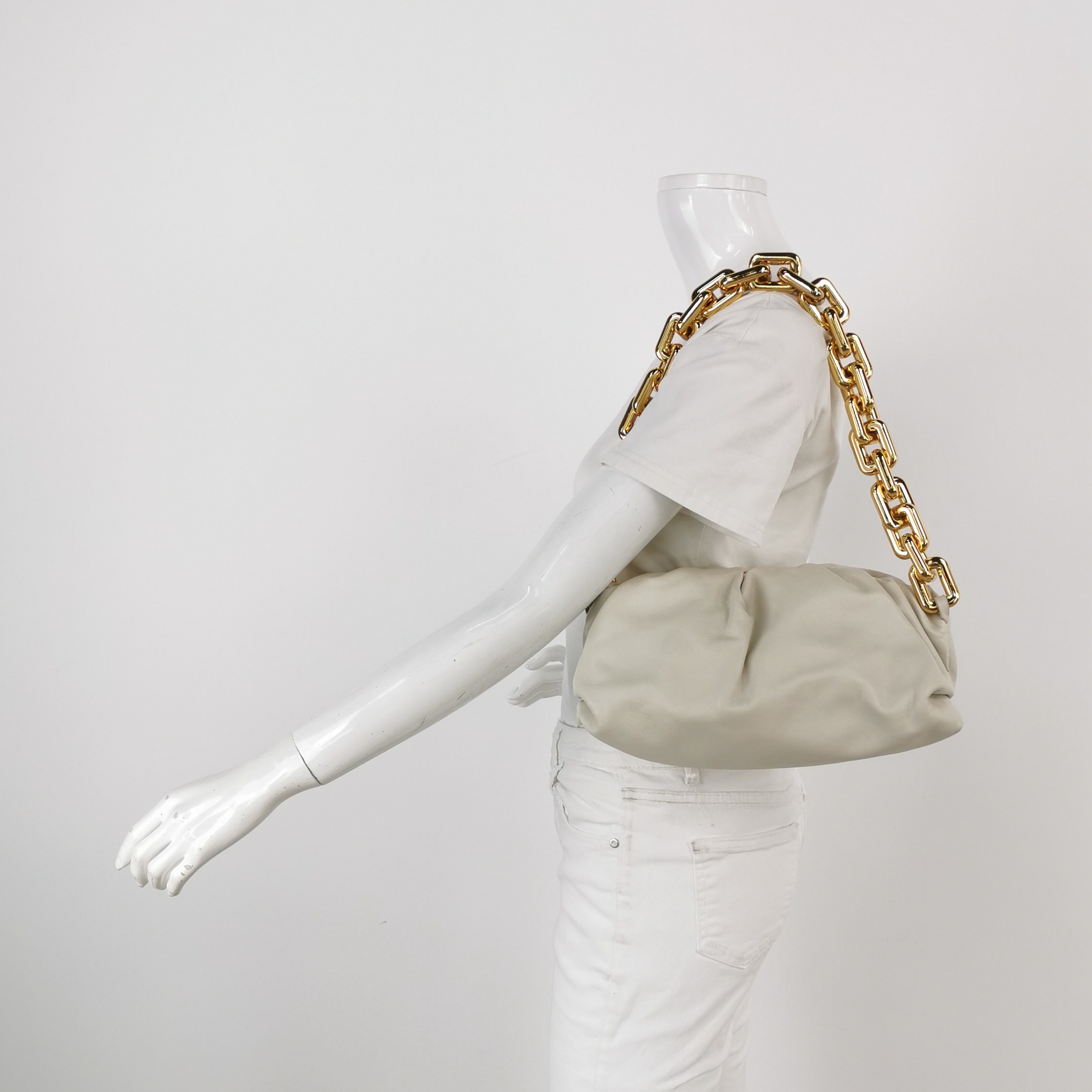 Bottega Veneta The Chain Pouch Leather — alternate view
