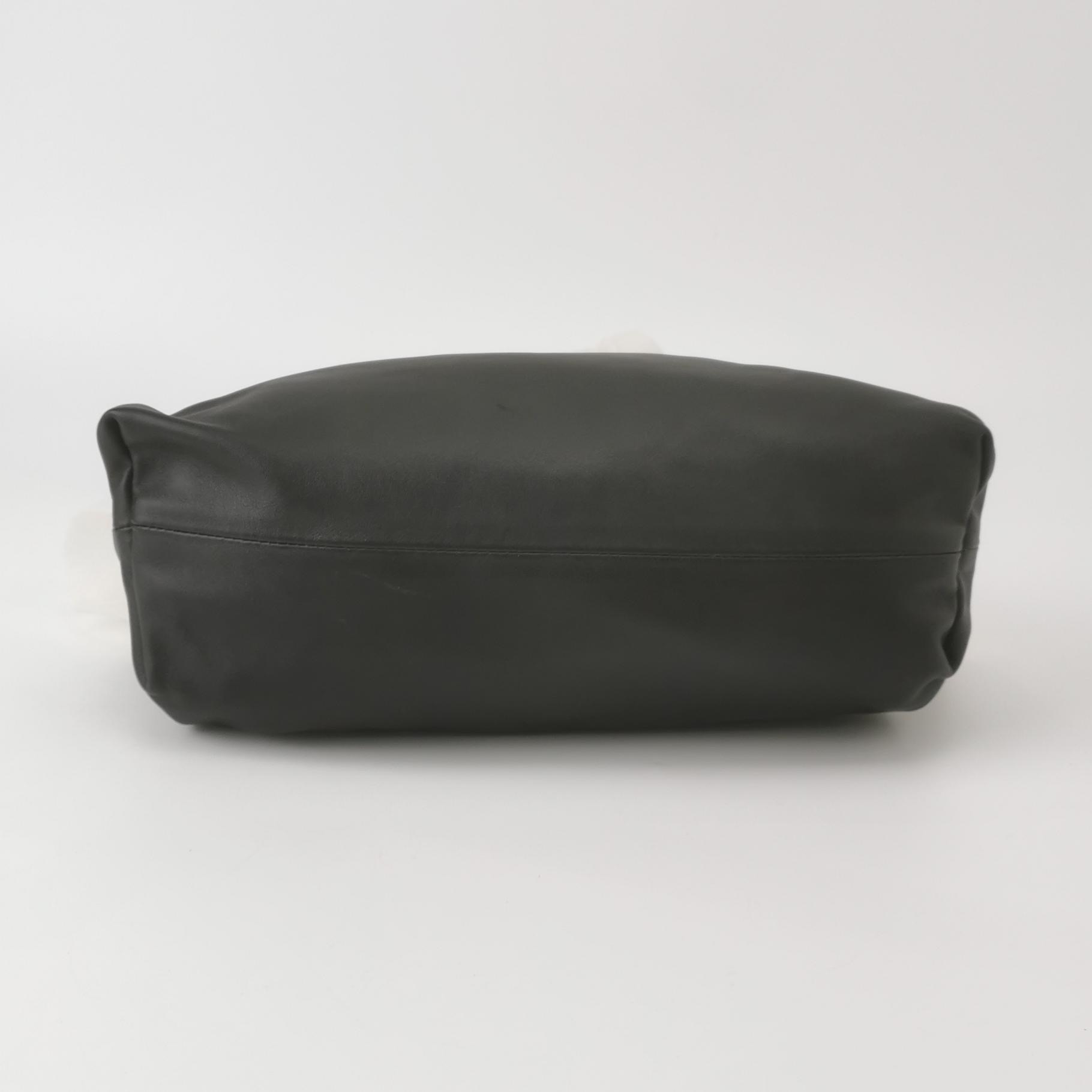 Bottega Veneta The Chain Pouch Leather — photo 6 of 19