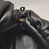 Bottega Veneta The Chain Pouch Leather — thumbnail 18