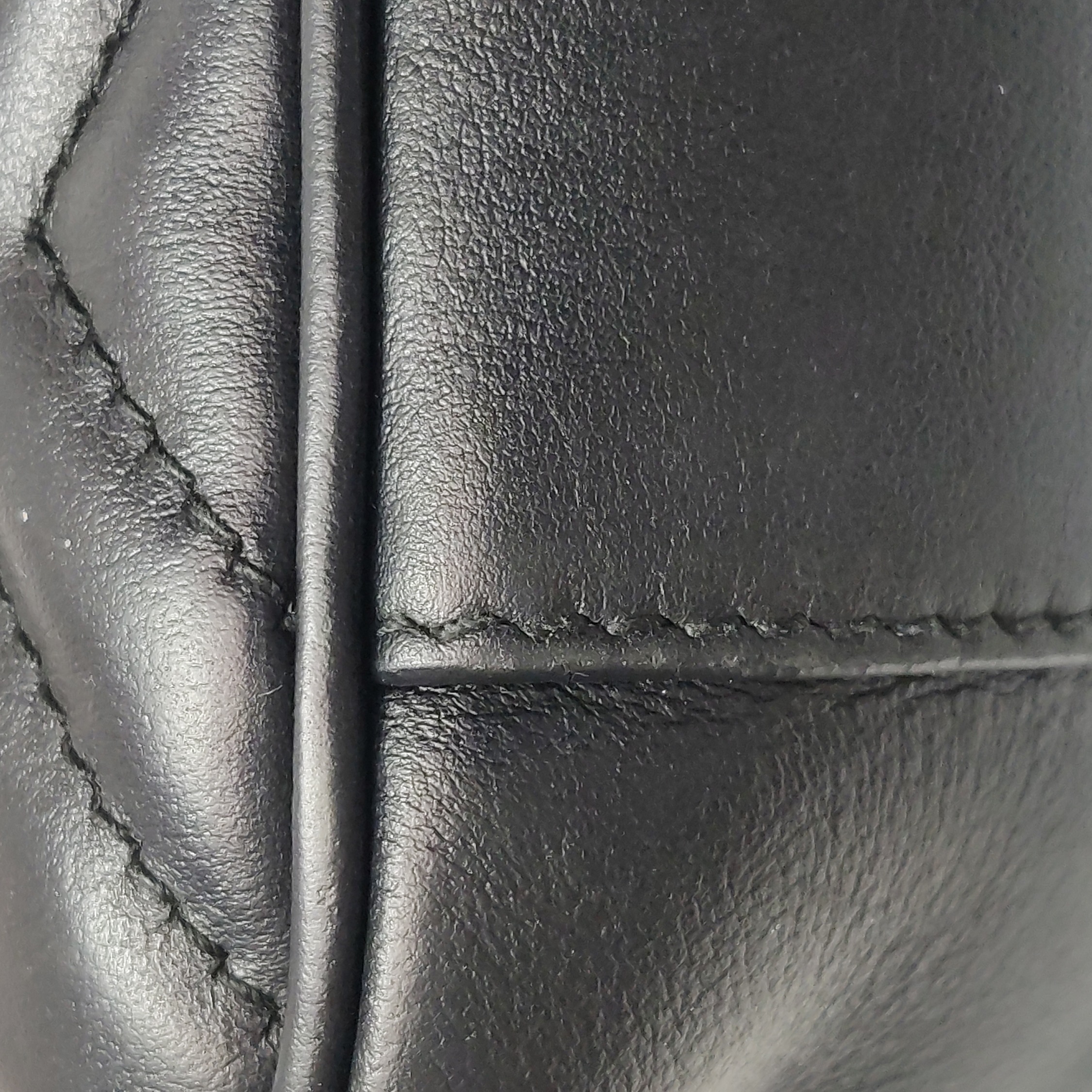 Gucci GG Marmont Flap Bag Matelasse Leather Small — photo 14 of 22