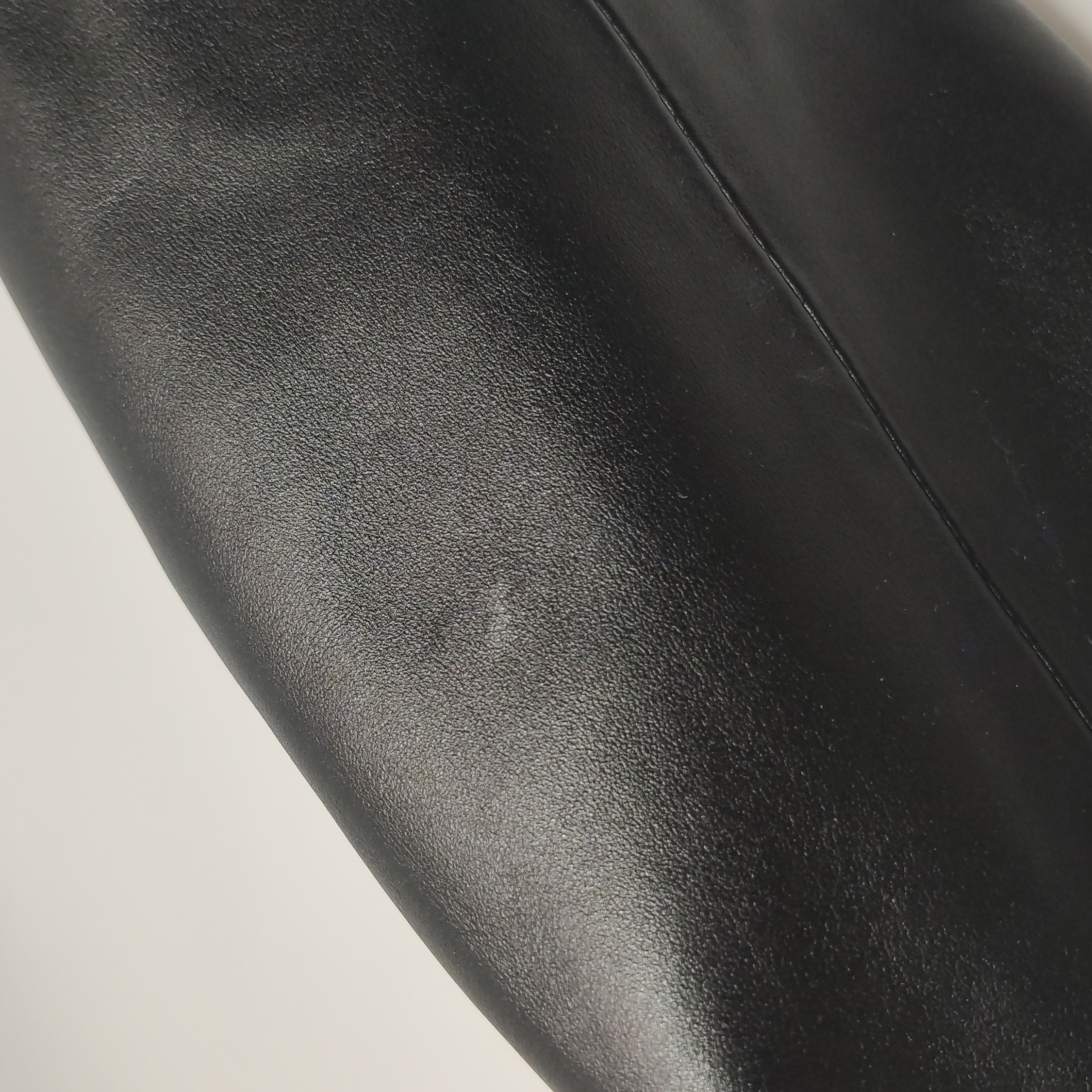 Bottega Veneta The Chain Pouch Leather — photo 10 of 19